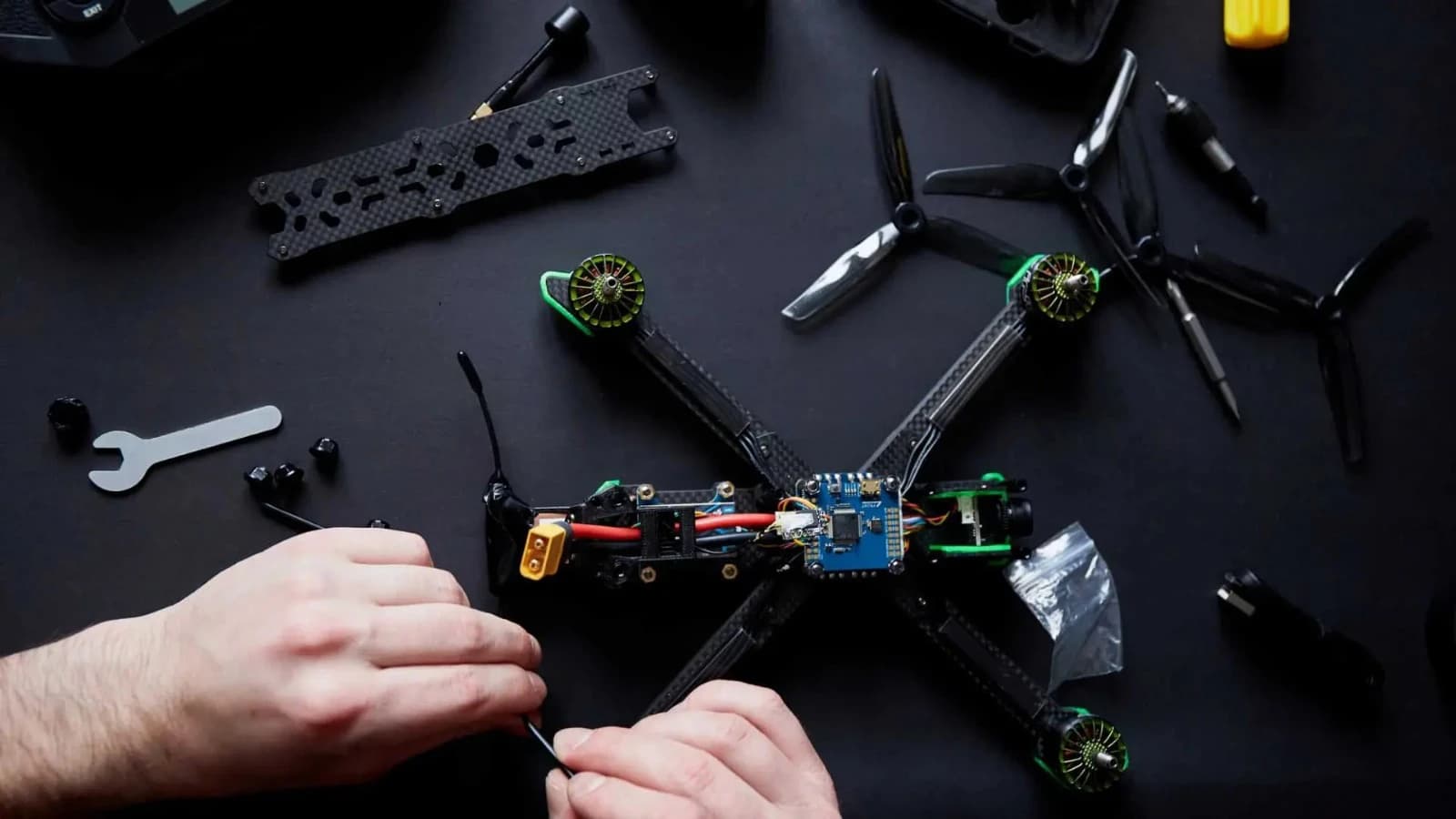 FPV DRONE YAPIM EĞİTİMİ - RADIOMASTER POCKET ELRS HEDİYELİ